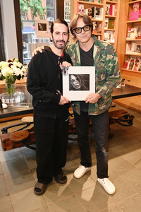 Marc Jacobs and Mario Sorrenti at the signing of Kate at Bookmarc - photo by Christos Katsiaouni