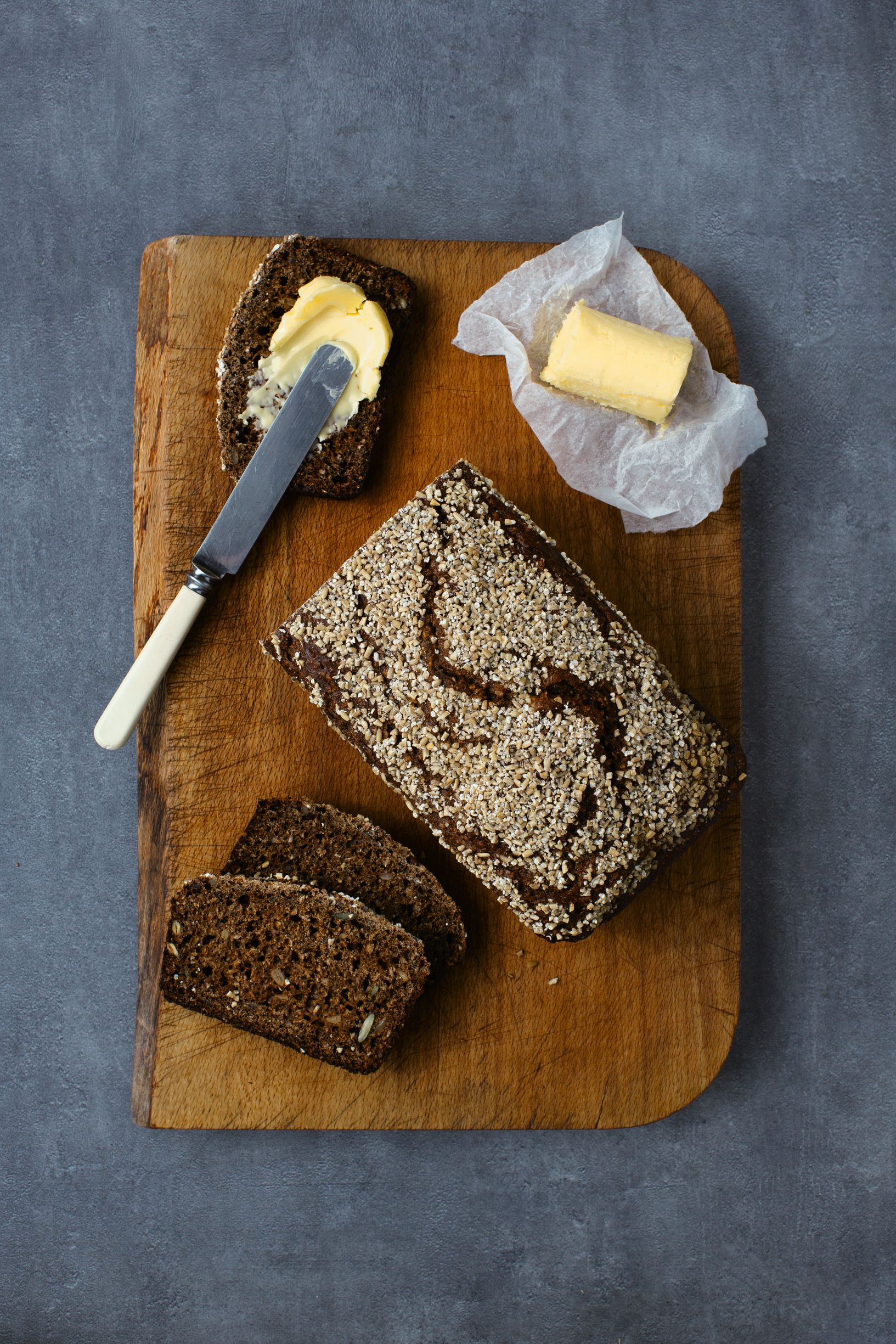 Brown soda bread with stout and treacle