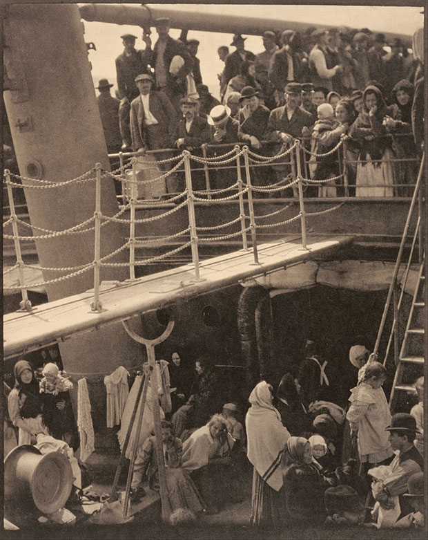 The Steerage (1907) Photogravure on vellum The Museum of Modern Art. New York - Alfred Stieglitz 