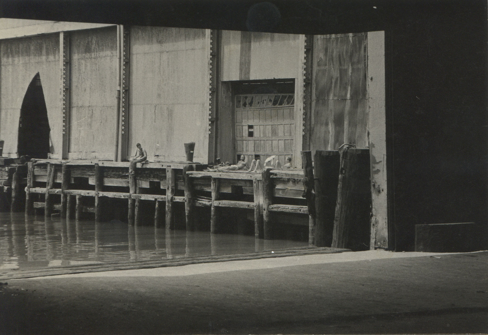 Alvin Baltrop, Pier 52 (Gordon Matta-Clark's Day's End), 1975–1986.