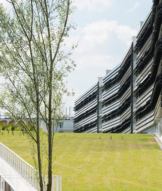 The Paris Est Scientific and Technical Centre by Pargade Architectes. Photo by Luc Boegly