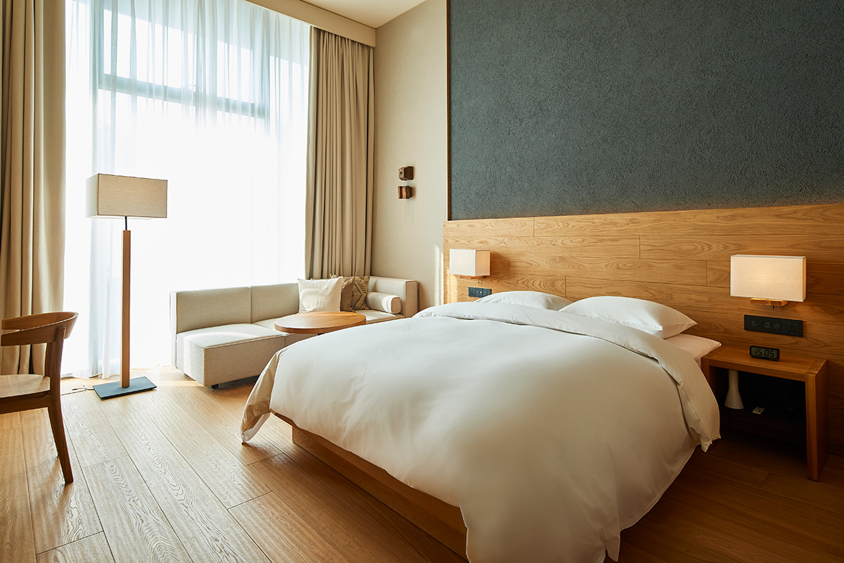 A room in Muji's new hotel in Shenzhen