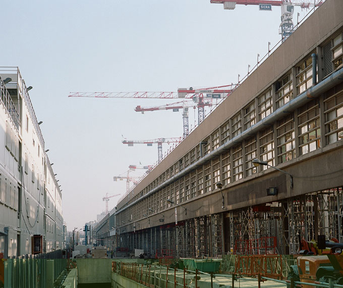 Entrepôt Macdonald early in the construction phase, January 2013, photo by Cyrille Weiner. Image courtesy of Entrepôt Macdonald