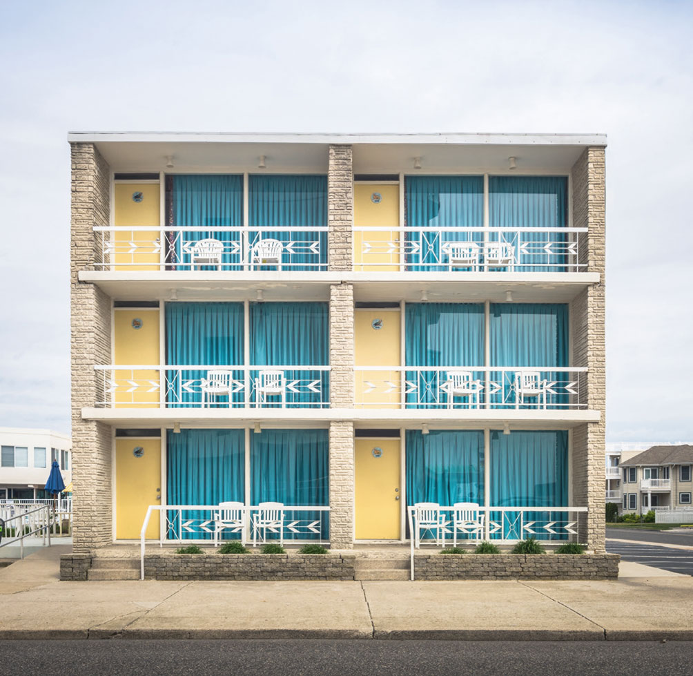 One of the Googie buildings, in Wildwood, NJ