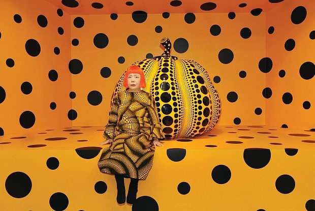 Yayoi Kusama (Photo: courtesy of Ota Fine Arts, Tokyo/Singapore, Victoria Miro Gallery, London, David Zwirner, New York, and KUSAMA Enterprise; © Yayoi Kusama)